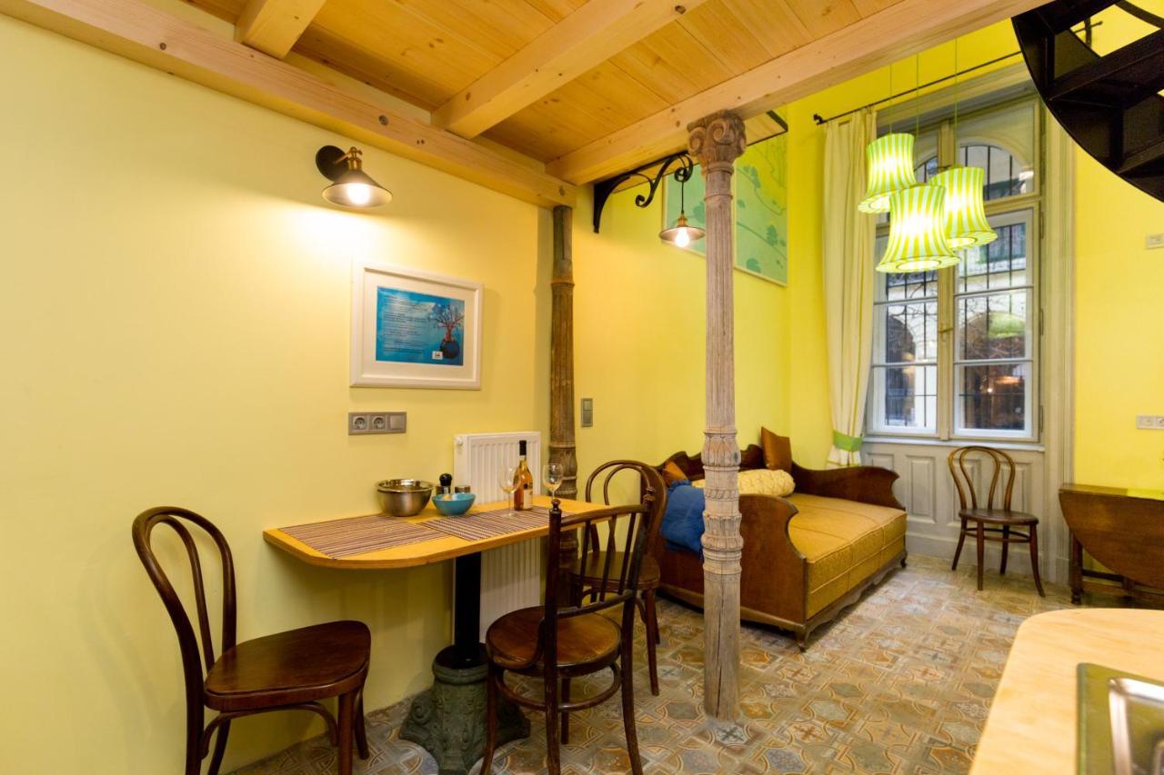 Artistic Apartment Budapest Exterior photo
